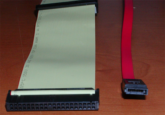 SATA vs. PATA HDD's-data-cables_1.jpg