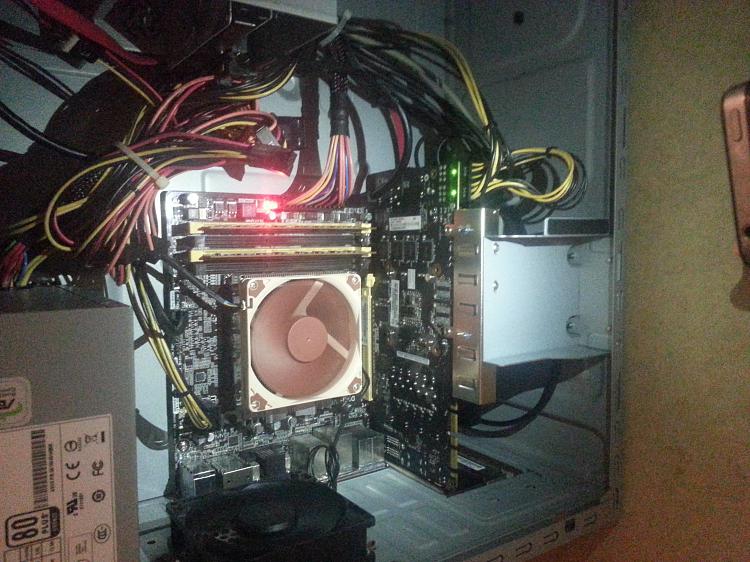 Computer won't boot up need help ASAP-20150830_165109.jpg