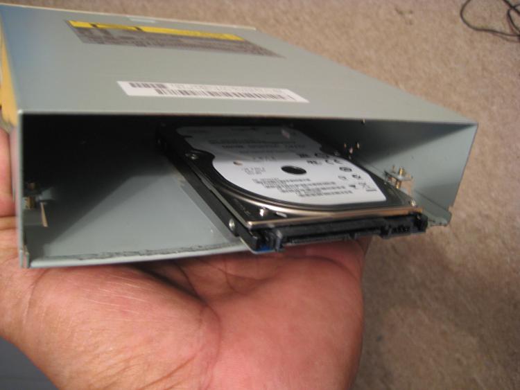 Think you know SSDs?  Think again.-14-screw-drive-plastic-insulation.jpg