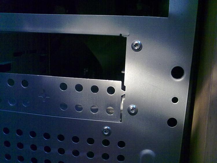 screw with round hole