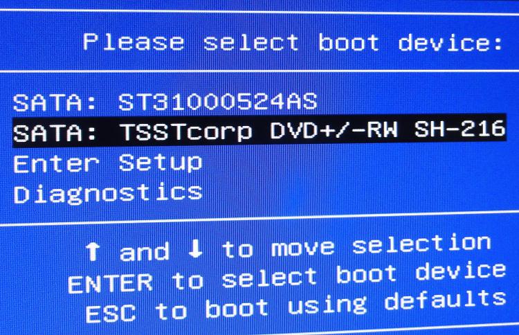 reinstallation dvd hangs on starting windows screen-dsc01899.jpg