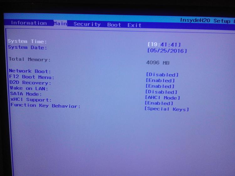 Acer E1-510 UEFI - Installing Windows 7-20160525_214120.jpg