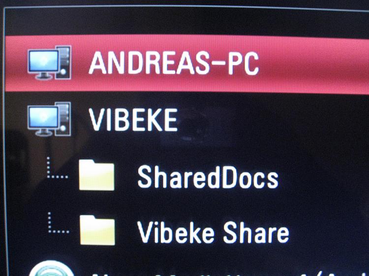 Unable to access simple shared folder on &quot;media center&quot;-img_2302.jpg