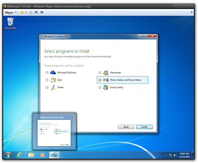 Downloading latest Windows Live Movie Maker-windows-7-64-bit-vmware-player-non-commercial-use-only-2.png