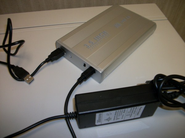 Build your own External Hard Drive-100_0026-600-x-450-.jpg