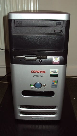 Compaq presario 2003-001501.jpg