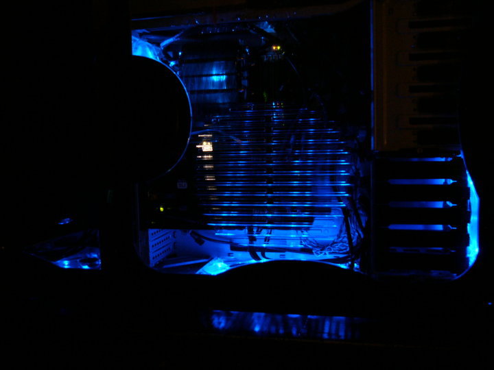 Show Us Your Rig-sideshot-bigblu.jpg