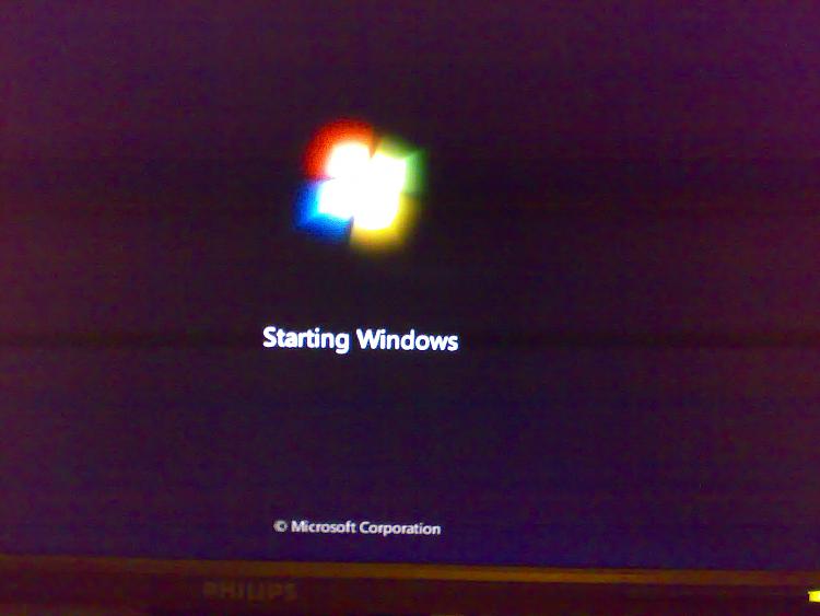 Windows Startup Takes Ages Depending on the Boot Drive-windows-starting-screen.jpg