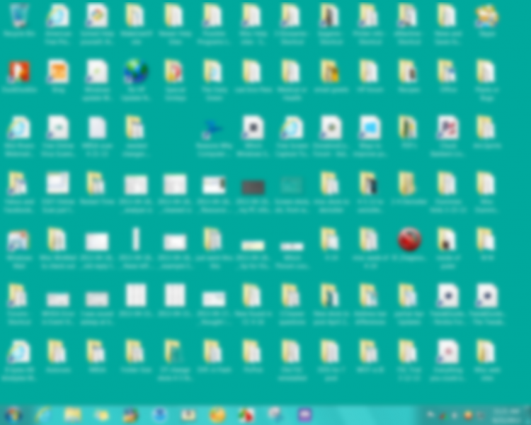 Computer seems sluggish, where to start?-2013-04-21_112420-_-4-21-13-desktop-clutter.png