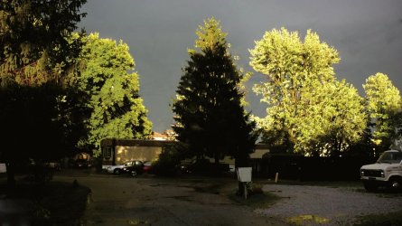 Tue 8-16-11 storm 1.jpg