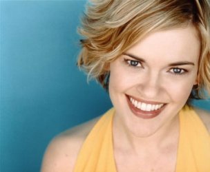 Kari Wahlgren.jpg Kari Wahlgren.jpg