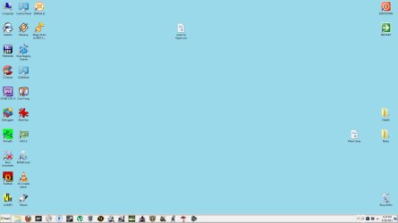 grey lines desktop 1.jpg