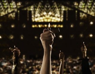lighter_at_concert.jpg lighter_at_concert.jpg