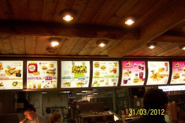 8McDonald.JPG 8McDonald.JPG