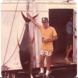 Dad and the tuna 600.jpg