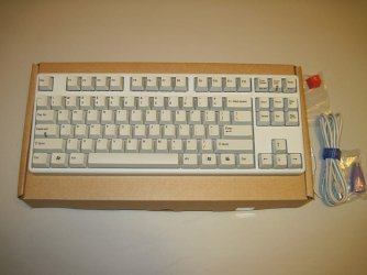 Leopold Tenkeyless white.jpg