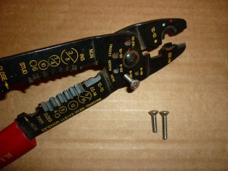 10 cut screws.JPG 10 cut screws.JPG