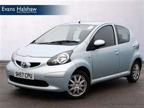 1_TOYOTA_AYGO_4_Medium.jpeg