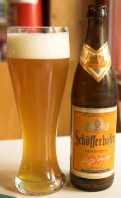 3959-schofferhofer-hefeweizen-verre.jpg 3959-schofferhofer-hefeweizen-verre.jpg