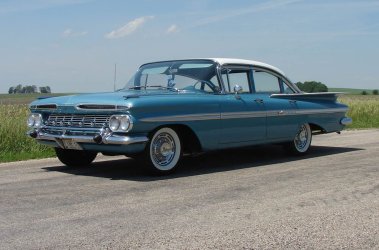 Chevrolet Impala front.jpg