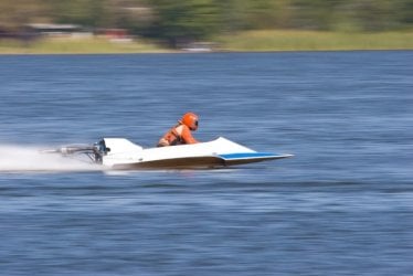 11985_90665979_-_BOATING_-_Hydroplane_boat_races.jpg