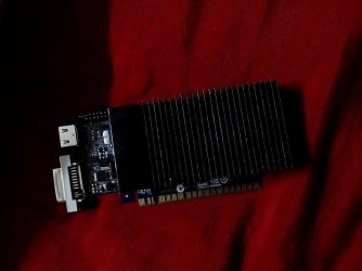Nvidia GT 210.jpg