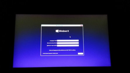 W8_install_ with_pointer.jpg