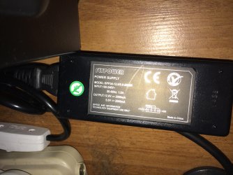Esata power supply.jpg Esata power supply.jpg