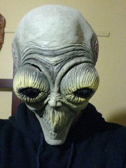 Old_Alien.jpg Old_Alien.jpg