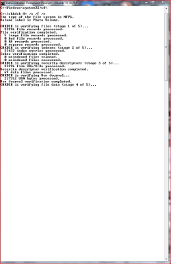 Capture - chkdsk as it's running.PNG