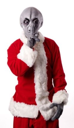 Alien_Santa.jpg Alien_Santa.jpg