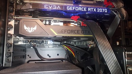 22-12-29 I-9 mother board slots left smaller.jpg 22-12-29 I-9 mother board slots left smaller.jpg