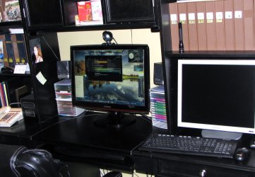 Bureau Lance 012.JPG