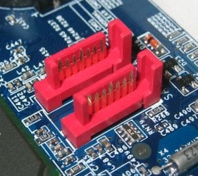 sata on mobo.jpg