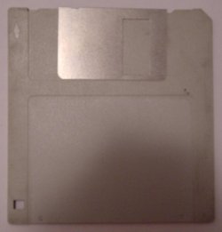 3.5"_floppy_disk.jpg