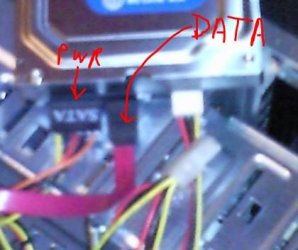 Sata_Data_Pwr.JPG
