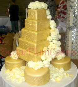 Gold_Cake.jpg