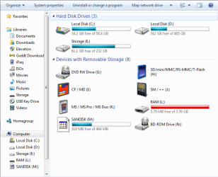 Win7 7068 AIO card reader.PNG