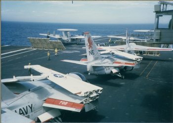 2568336404_6717af2572_b.jpg