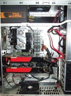 XFX 750i (1) (Small).JPG XFX 750i (1) (Small).JPG