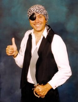 pirate-thumb3-B.jpg