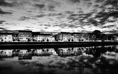 blackwhitereflection.jpg