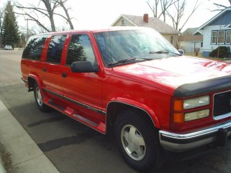 1998-GMC-Suburban-rt-745245.jpg