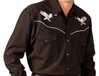 Eli eagle shirt.JPG