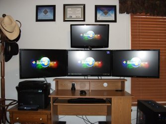 Monitors 001.JPG Monitors 001.JPG