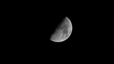 411 Moon+.png