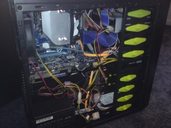 pc build 012.jpg