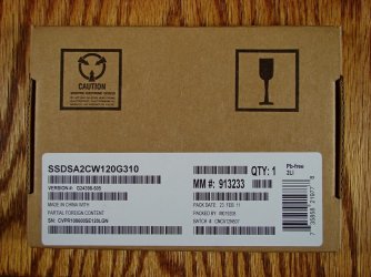 Intel 320 SSD in Box.jpg