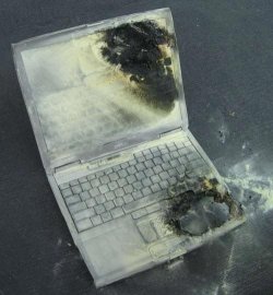 exploded-dell-laptop.jpg