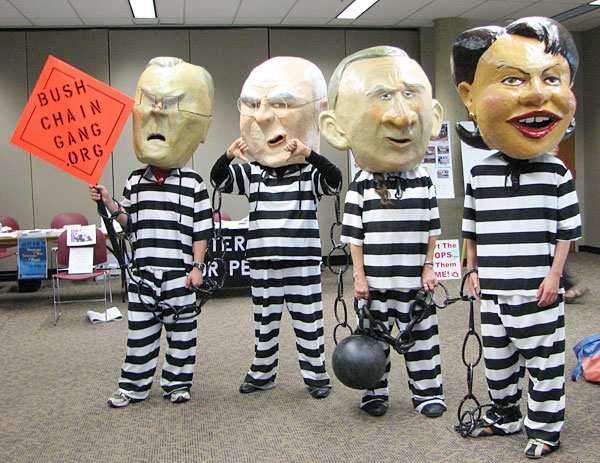 10-chain-gang.jpg